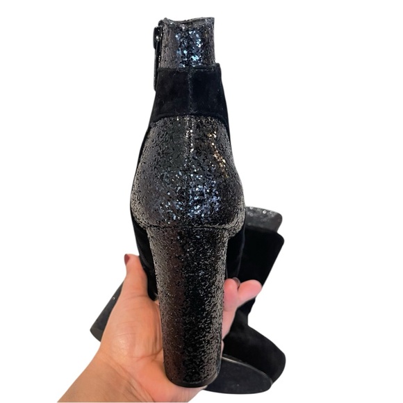 Michael Antonio Black and Silver Ankle Boots - Picture 7 of 9